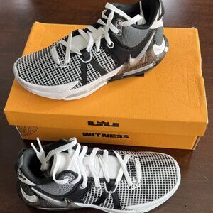 Lebron Witness 7 Black and White Size 8 Mens/ Womens Size 9.5